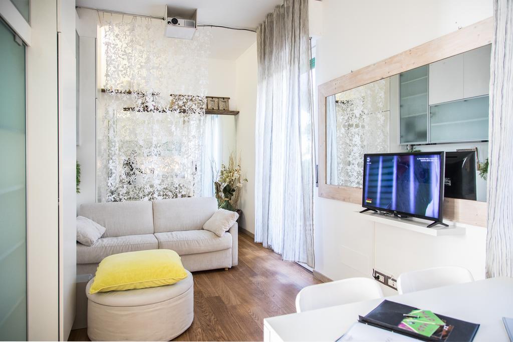 Hemeras Boutique Homes - Design Flats Near The City Center Milano Eksteriør billede