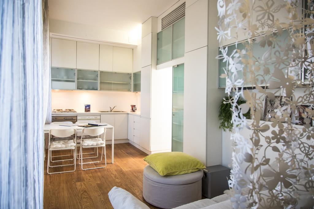 Hemeras Boutique Homes - Design Flats Near The City Center Milano Eksteriør billede